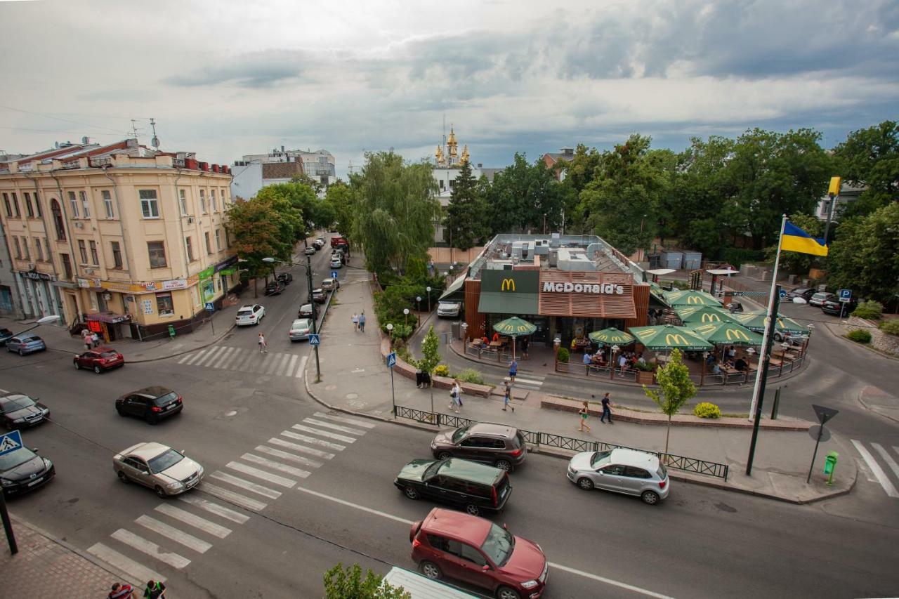 Central Hostel Хостел *